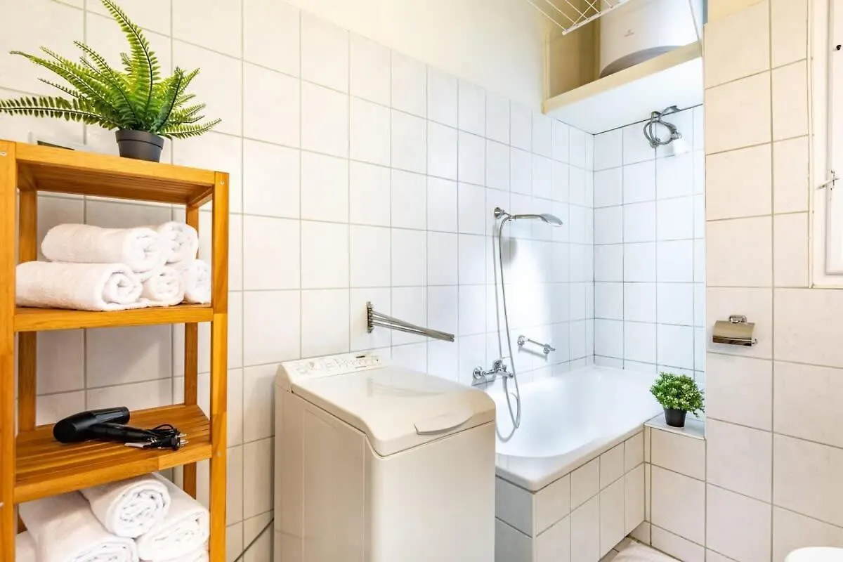 Quiet Home At Super Central Location Budapest